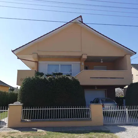Apartment In Balatonboglar/balaton 18180 *